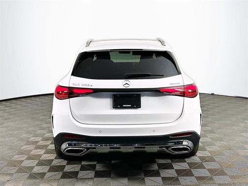 2025 Mercedes-Benz GLC 350e Base 4MATIC