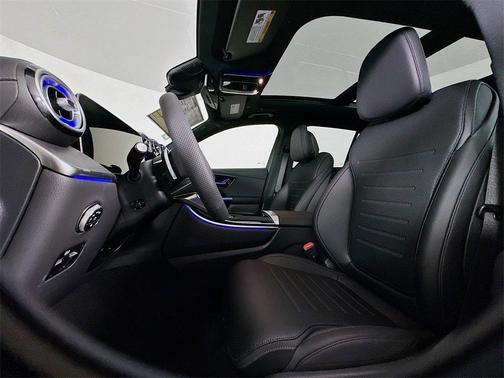 2025 Mercedes-Benz GLC 350e Base 4MATIC