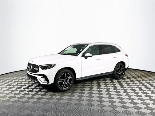 2025 Mercedes-Benz GLC 350e Base 4MATIC