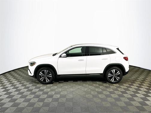 2026 Mercedes-Benz GLA 250 Base 4MATIC