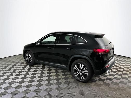 2025 Mercedes-Benz GLA 250 Base 4MATIC