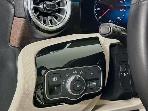 2023 Mercedes-Benz CLA 250 Base 4MATIC