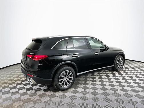 2025 Mercedes-Benz GLC 300 Base 4MATIC