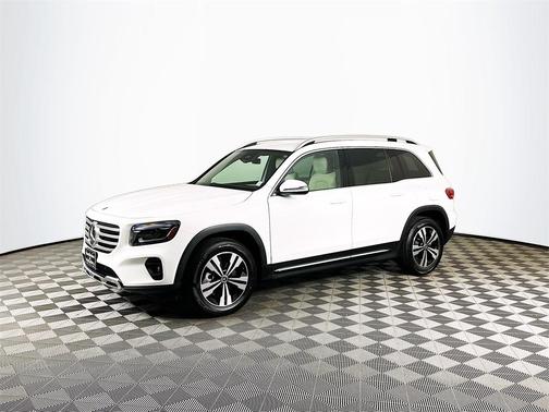 2025 Mercedes-Benz GLB 250 Base 4MATIC