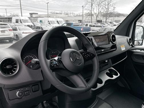 2025 Mercedes-Benz Sprinter 2500 Standard Roof