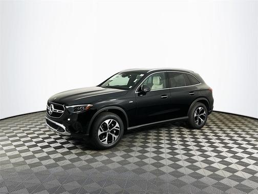 2025 Mercedes-Benz GLC 350e Base 4MATIC
