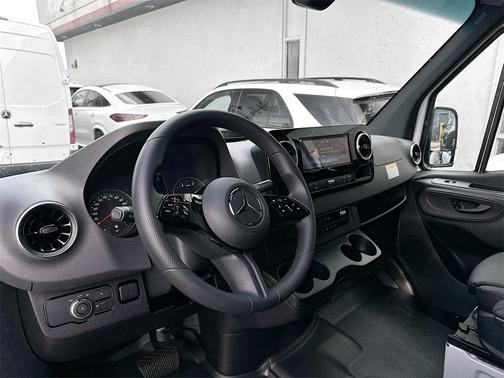 2025 Mercedes-Benz Sprinter 2500 170 WB High Roof Extended Cargo