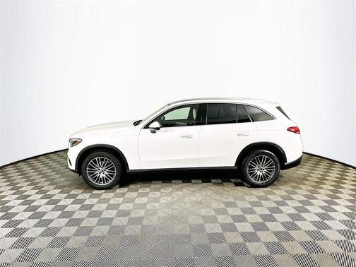 2026 Mercedes-Benz GLC 300 Base 4MATIC