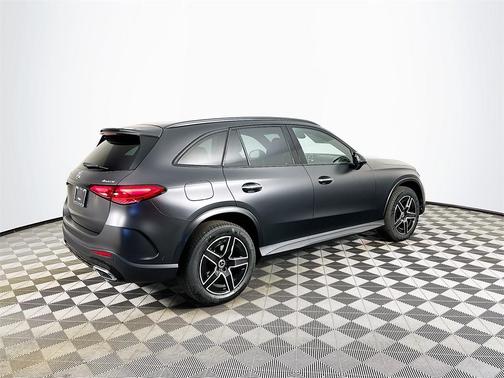 2026 Mercedes-Benz GLC 300 Base 4MATIC