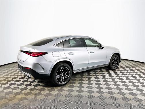 2026 Mercedes-Benz GLC 300 Base 4MATIC