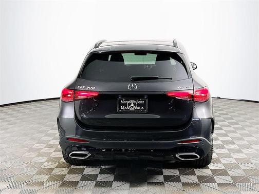 2025 Mercedes-Benz GLC 300 Base 4MATIC