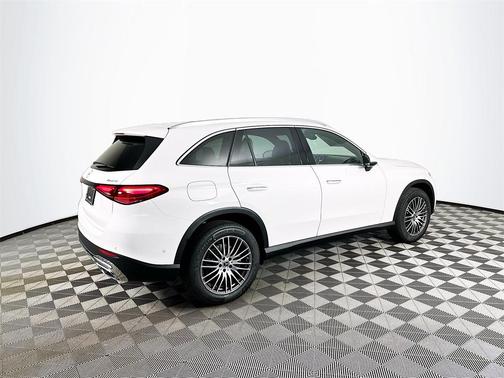 2025 Mercedes-Benz GLC 300 Base 4MATIC