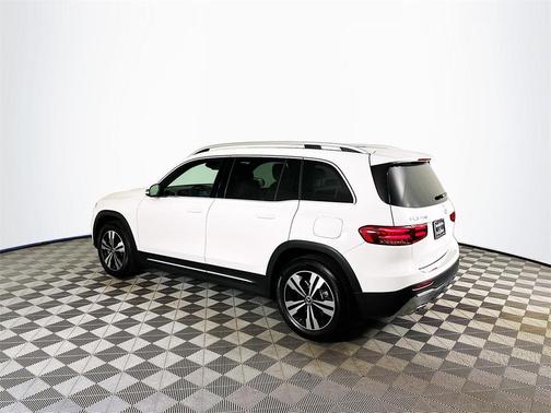 2025 Mercedes-Benz GLB 250 Base 4MATIC