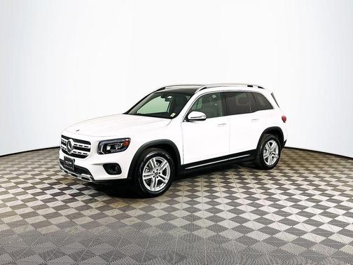 Polar White 2023 Mercedes-Benz GLB 250 Base 4MATIC