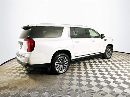 2023 GMC Yukon XL Denali Ultimate