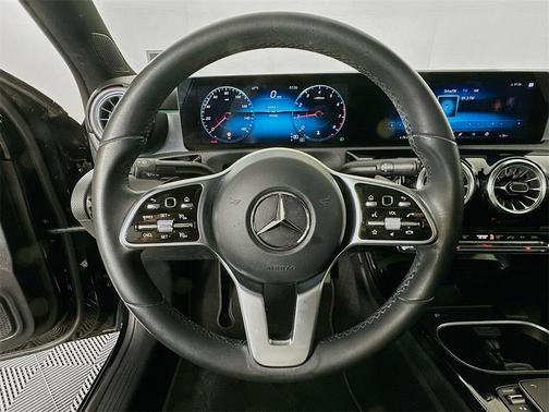 2022 Mercedes-Benz A-Class A 220 4MATIC