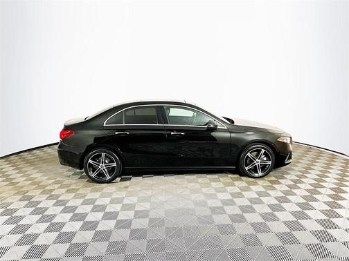 2022 Mercedes-Benz A-Class A 220 4MATIC