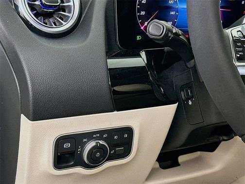 2025 Mercedes-Benz GLA 250 Base 4MATIC
