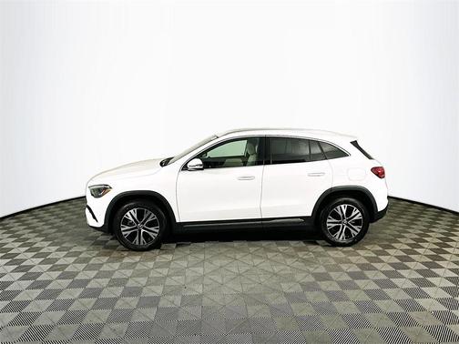 2025 Mercedes-Benz GLA 250 Base 4MATIC
