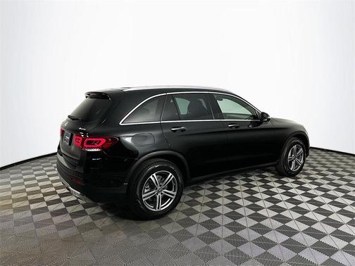 2021 Mercedes-Benz GLC 300 Base 4MATIC