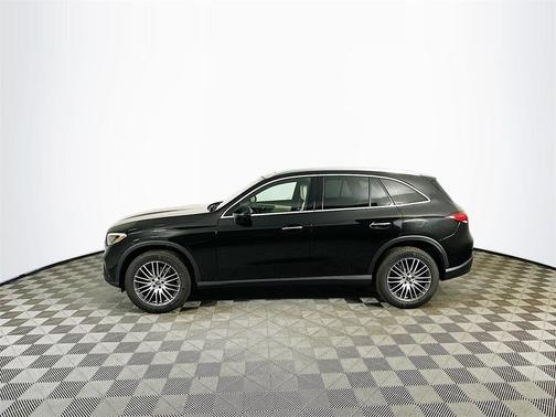 2025 Mercedes-Benz GLC 300 Base 4MATIC