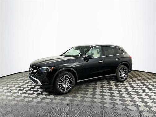 2025 Mercedes-Benz GLC 300 Base 4MATIC
