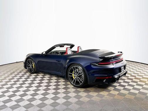 2022 Porsche 911 Turbo