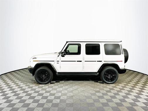 2025 Mercedes-Benz G-Class Base