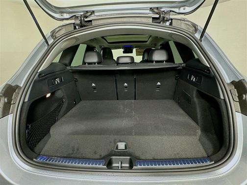 2025 Mercedes-Benz GLC 350e Base 4MATIC