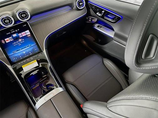 2025 Mercedes-Benz GLC 350e Base 4MATIC