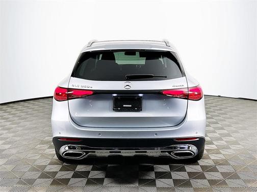 2025 Mercedes-Benz GLC 350e Base 4MATIC