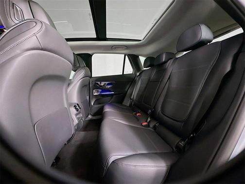 2025 Mercedes-Benz GLC 350e Base 4MATIC