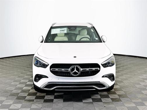 2025 Mercedes-Benz GLA 250 Base 4MATIC