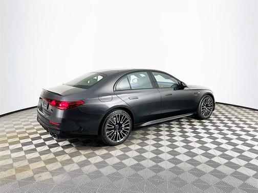 2026 Mercedes-Benz AMG E 53 Base
