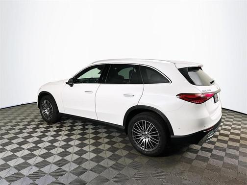 2025 Mercedes-Benz GLC 300 Base 4MATIC