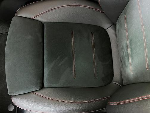 2024 Mercedes-Benz GLB 250 Base 4MATIC