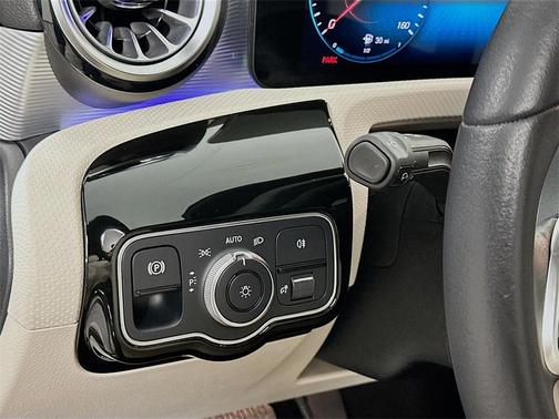2022 Mercedes-Benz A-Class A 220 4MATIC