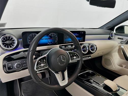 2022 Mercedes-Benz A-Class A 220 4MATIC