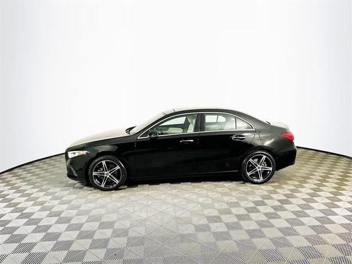 2022 Mercedes-Benz A-Class A 220 4MATIC