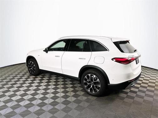 2025 Mercedes-Benz GLC 350e Base 4MATIC