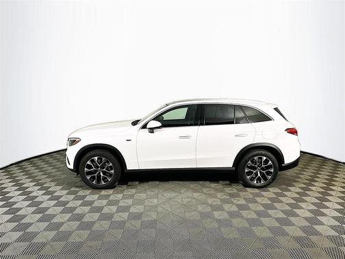 2025 Mercedes-Benz GLC 350e Base 4MATIC