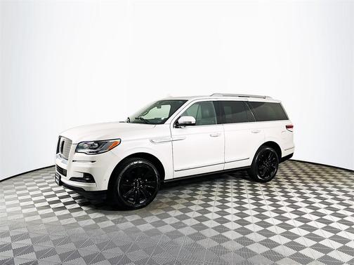 2023 Lincoln Navigator Reserve