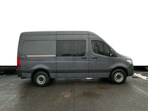 2023 Mercedes-Benz Sprinter 2500 144 WB