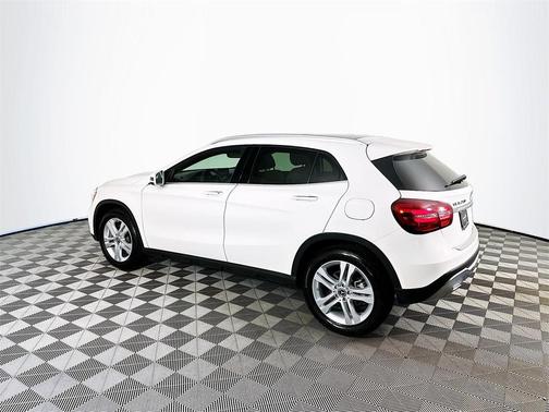 2020 Mercedes-Benz GLA 250 Base 4MATIC