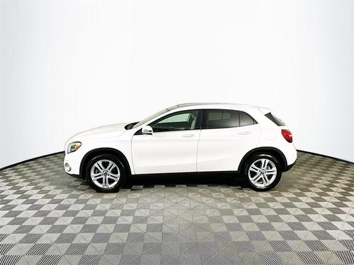 2020 Mercedes-Benz GLA 250 Base 4MATIC