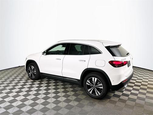 2026 Mercedes-Benz GLA 250 Base 4MATIC