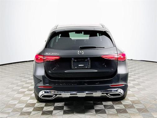 2025 Mercedes-Benz GLC 350e Base 4MATIC