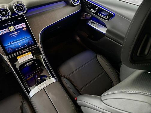 2025 Mercedes-Benz GLC 350e Base 4MATIC