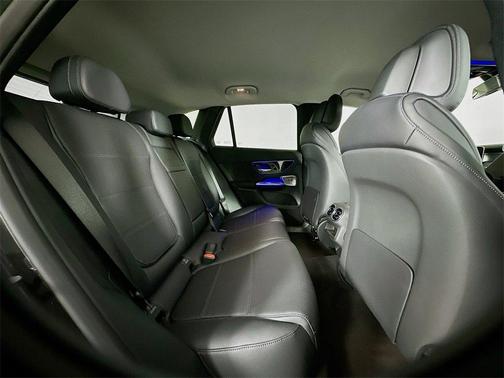 2025 Mercedes-Benz GLC 350e Base 4MATIC