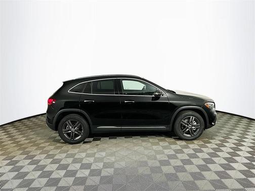 2026 Mercedes-Benz GLA 250 Base 4MATIC